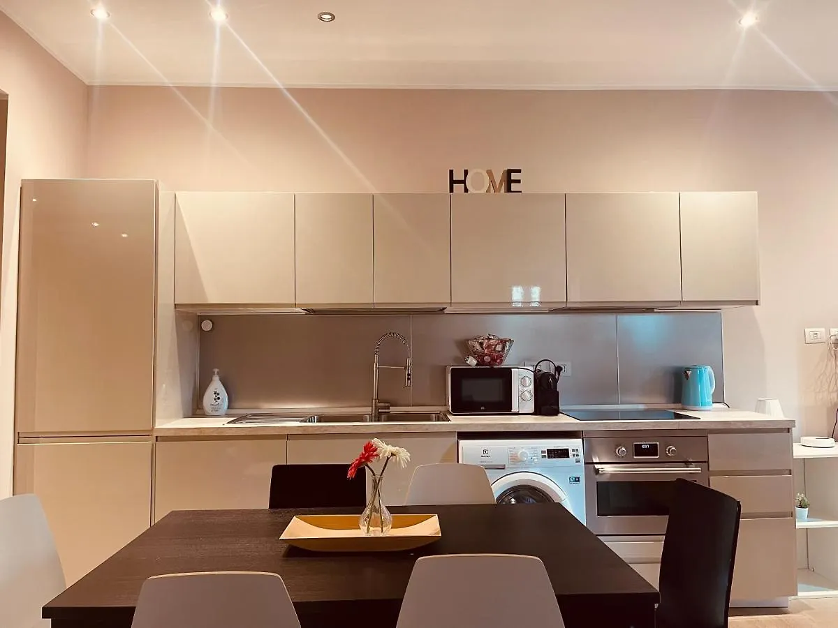 Urban Chic Home Bari